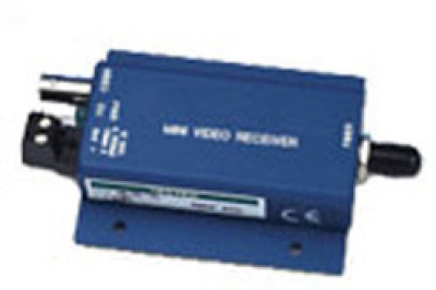 Panasonic 100 Series Wireless Transmitter / Receiver